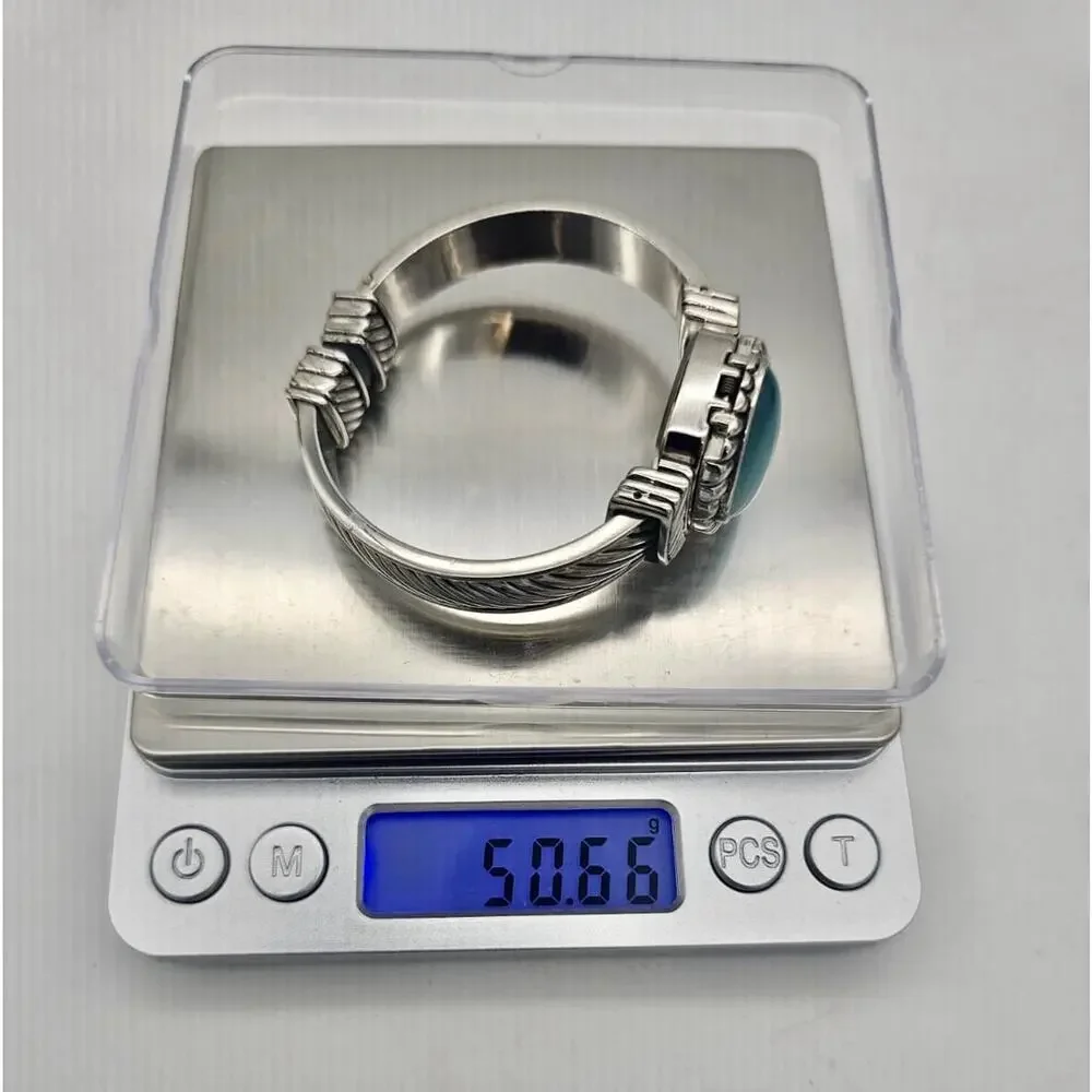 Japan Movement Quartz Watch Silver Tone Bracelet With Blue Accent